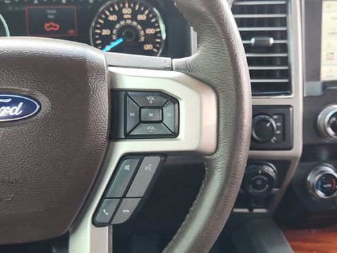 Used 2019 Ford F150 King Ranch w/ Equipment Group 601A Luxury AWD/4WD image 30