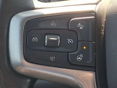 Used 2022 Chevrolet Silverado 1500 LTZ AWD/4WD image 22