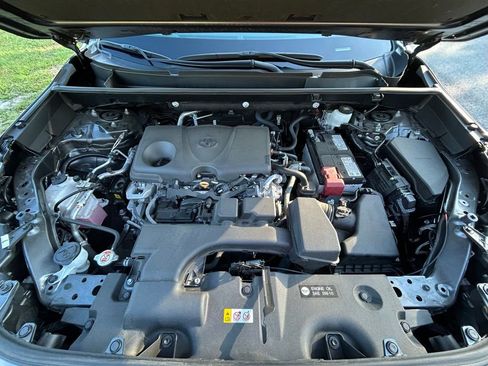 Certified 2024 Toyota RAV4 LE FWD image 10