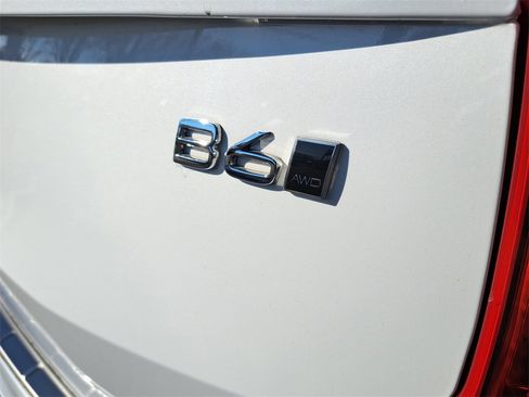 Used 2023 Volvo XC90 B6 Ultimate w/ Lounge Package image 29