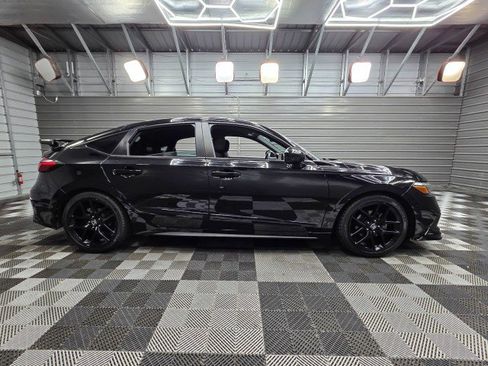Used 2024 Honda Civic Sport image 9