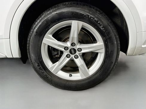Used 2021 Audi Q5 2.0T Premium w/ Convenience Package AWD/4WD image 31