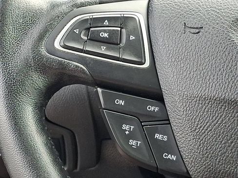 Used 2016 Ford Focus Titanium w/ Exterior Protection Package FWD image 20