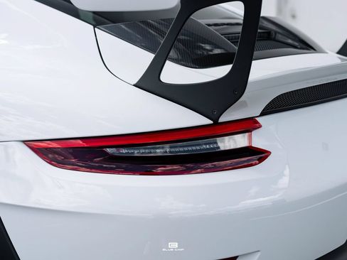 Used 2018 Porsche 911 GT2 RS RWD image 23
