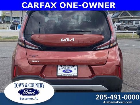 Used 2023 Kia Soul S image 4