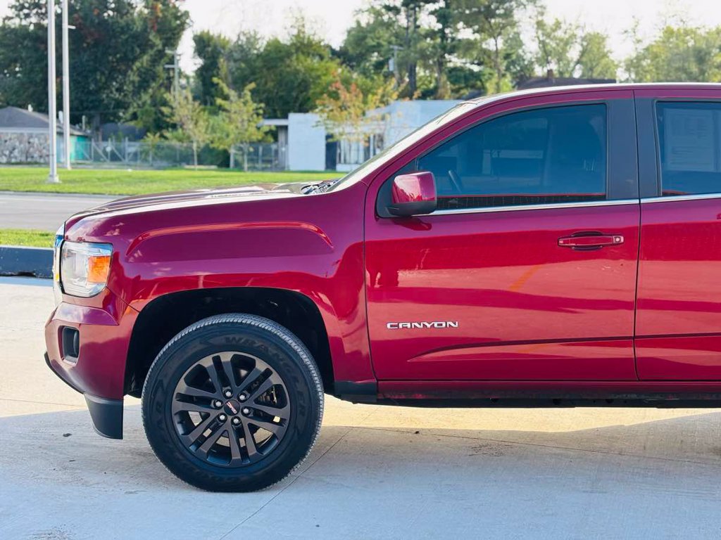 Used 2019 GMC Canyon SLE w/ Driver Alert Package AWD/4WD image 16