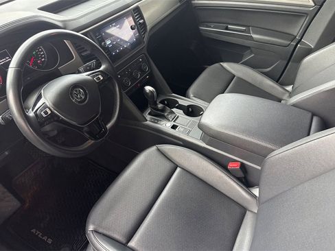 Used 2020 Volkswagen Atlas SE image 4