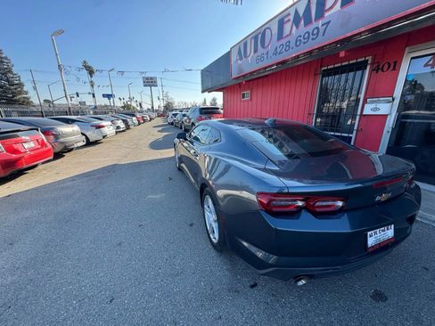 Used 2020 Chevrolet Camaro LT image 6