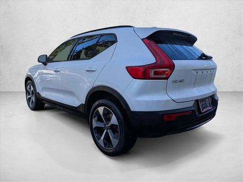 Certified 2026 Volvo XC40 B5 Plus w/ Protection Package Premier image 6