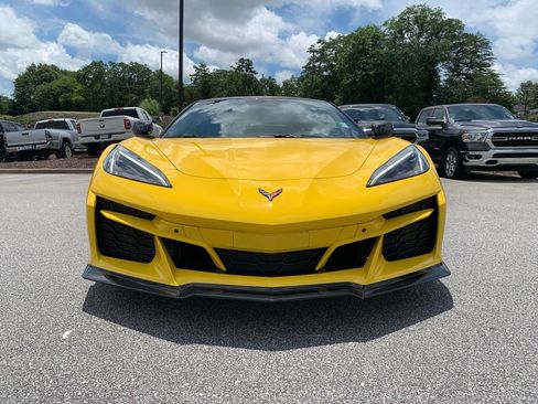 Used 2025 Chevrolet Corvette E-Ray AWD/4WD image 4