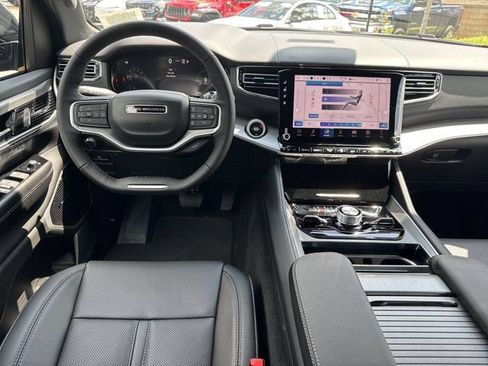 New 2026 Jeep Grand Wagoneer Limited AWD/4WD image 25