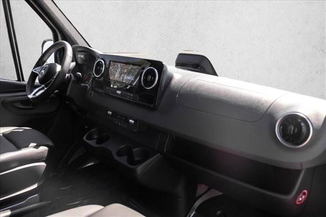 New 2026 Mercedes-Benz Sprinter 2500 image 23
