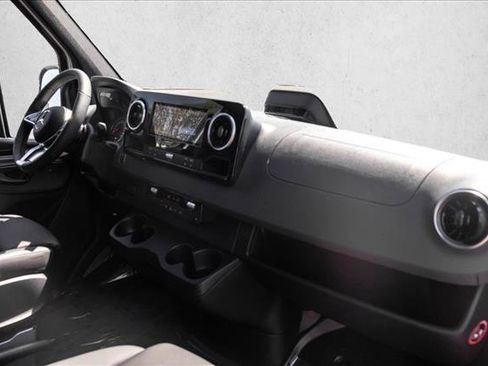 New 2026 Mercedes-Benz Sprinter 2500 image 23
