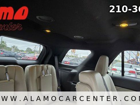 Used 2015 Ford Explorer XLT w/ Equipment Group 202B image 25