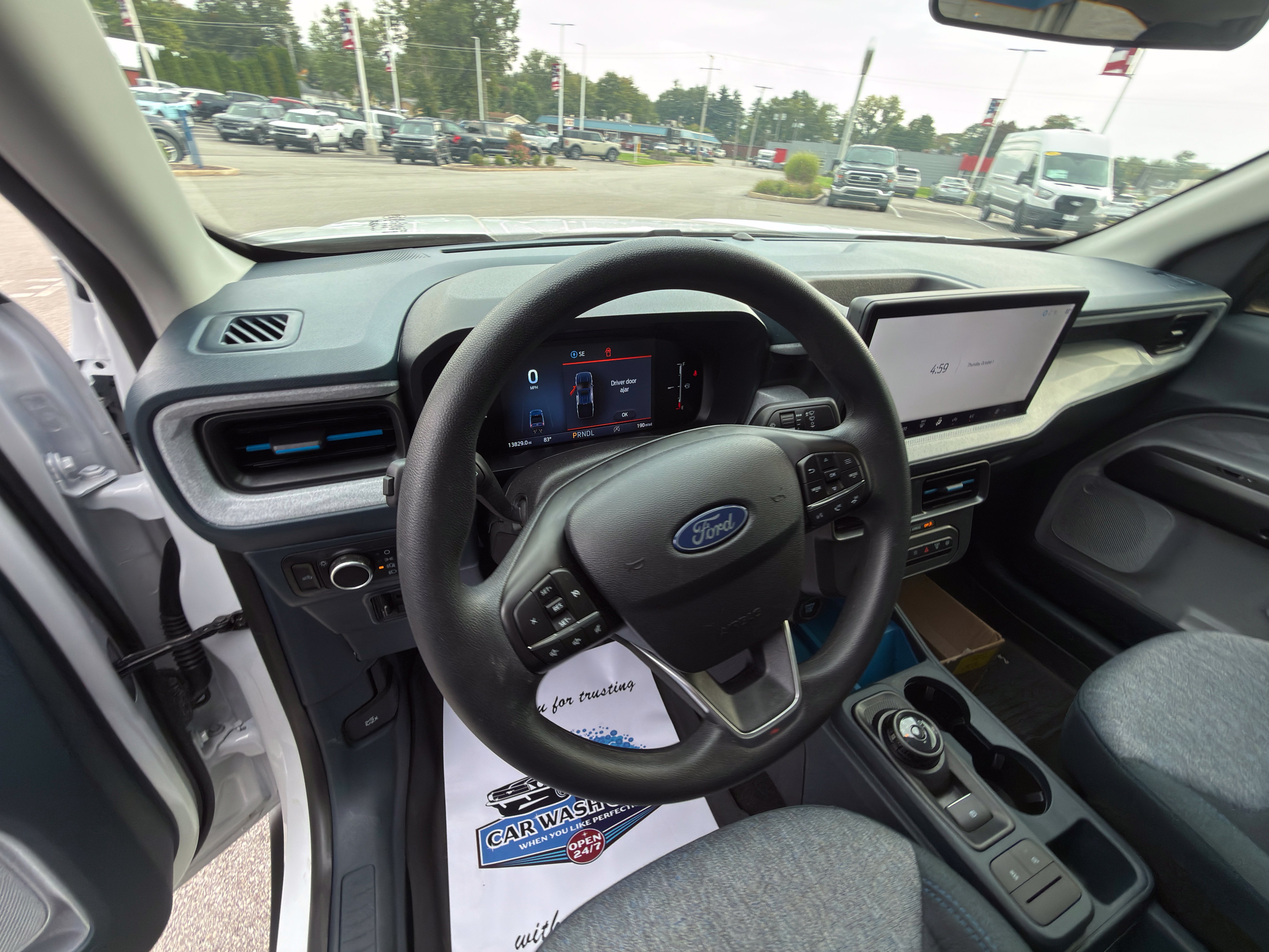 Used 2025 Ford Maverick XLT w/ 4K Tow Package AWD/4WD image 30