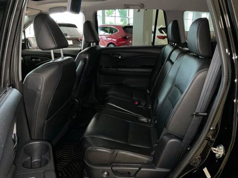 Used 2016 Honda Pilot Touring image 23