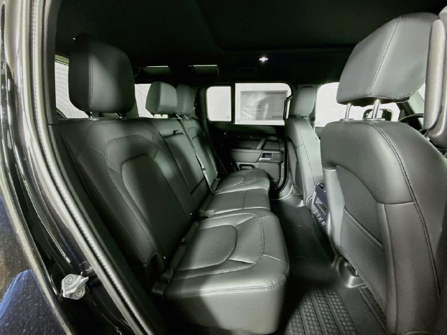 New 2026 Land Rover Defender 110 S AWD/4WD image 29