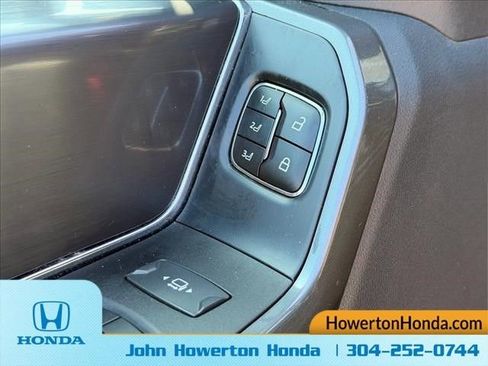 Used 2023 Ford F150 Lariat w/ Equipment Group 502A High AWD/4WD image 14