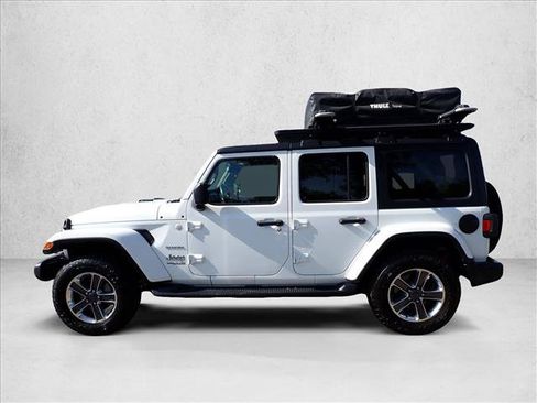 Used 2020 Jeep Wrangler Unlimited Sahara AWD/4WD image 2