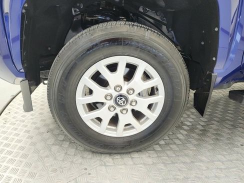Certified 2024 Toyota Tacoma SR5 image 16