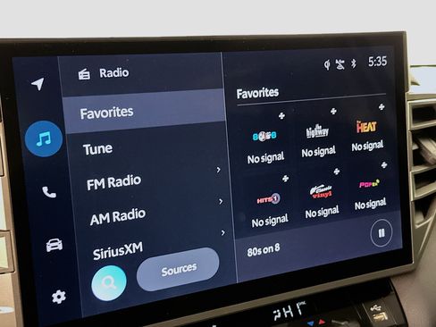 Used 2024 Toyota Tundra Limited w/ TRD Off-Road Package image 21