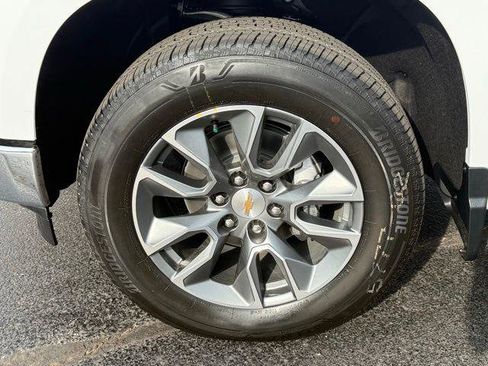 New 2026 Chevrolet Silverado 1500 LT image 14