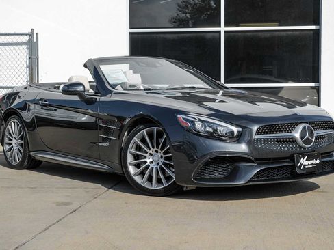 Used 2017 Mercedes-Benz SL 450 image 6