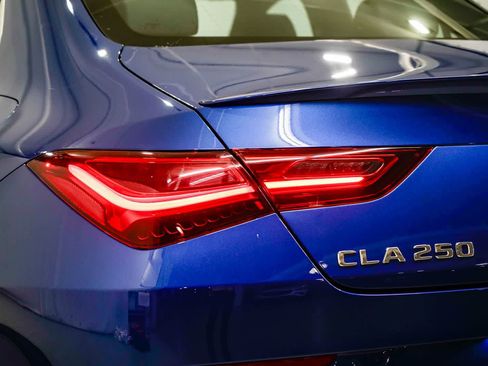 Used 2026 Mercedes-Benz CLA 250 image 9