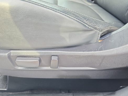 Used 2018 Mitsubishi Outlander SEL AWD/4WD image 17