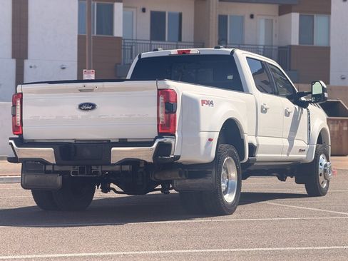 Used 2023 Ford F450 Lariat w/ Lariat Ultimate Package AWD/4WD image 4