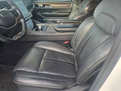 Used 2023 Jeep Grand Wagoneer 4WD image 20
