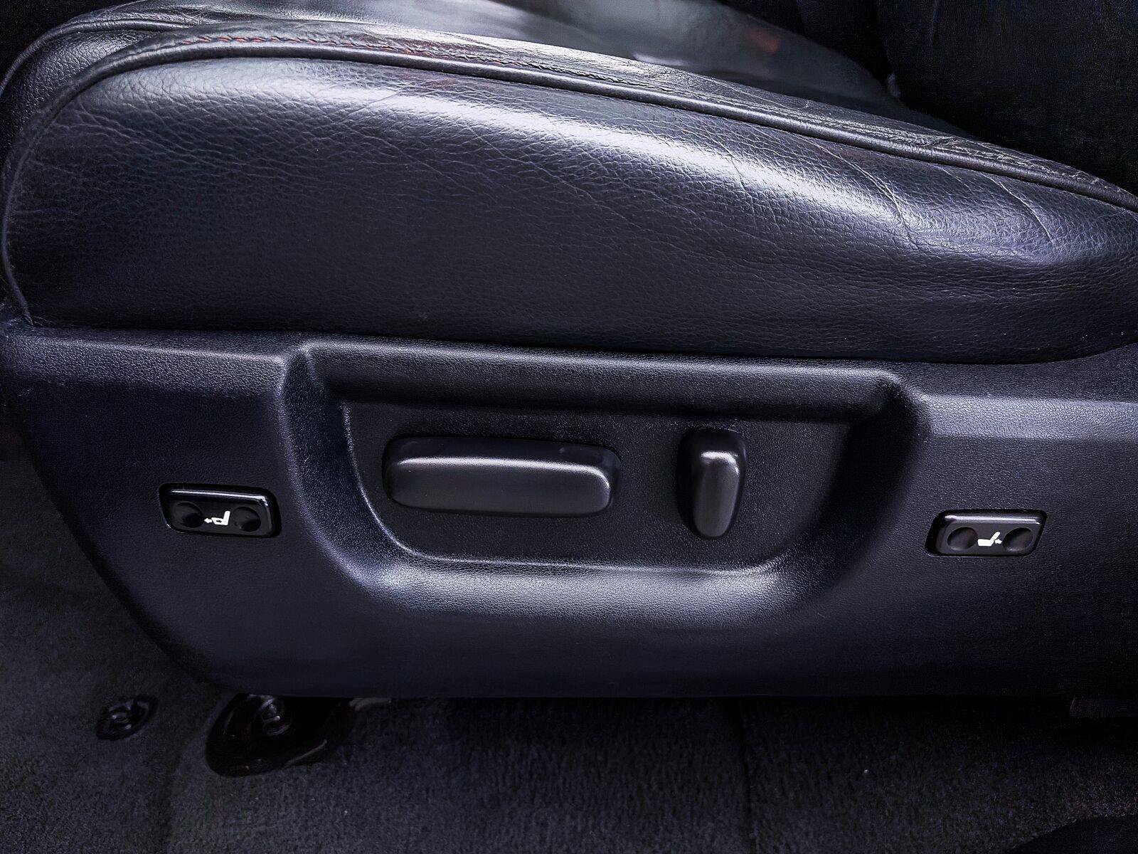 Used 2020 Toyota Sequoia TRD Pro w/ Carpet Mat Package (TMS) AWD/4WD image 18