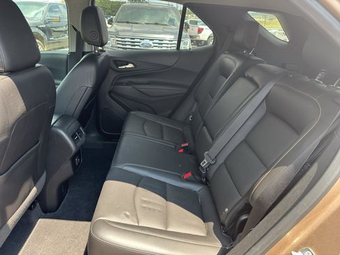 Used 2019 Chevrolet Equinox Premier FWD image 9