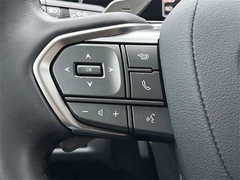 Certified 2025 Lexus NX 250 FWD w/ Towing Package (2000 Lbs) image 37