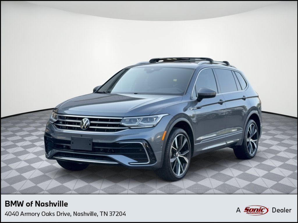 Used 2024 Volkswagen Tiguan SEL R-Line w/ MDO Package, Two-Row AWD/4WD image 1