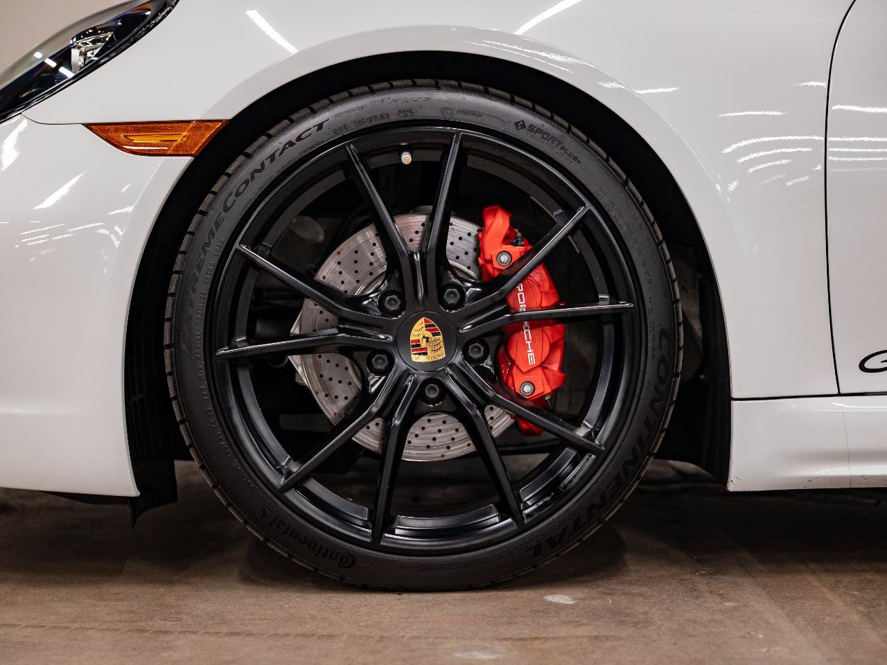 Used 2018 Porsche 718 Boxster GTS RWD image 30