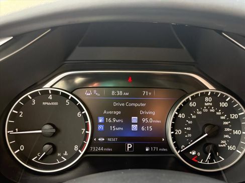 Used 2022 Nissan Murano SV w/ Cargo Package AWD/4WD image 7