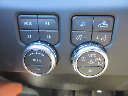 New 2026 GMC Sierra 2500 Denali Ultimate image 18