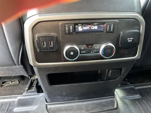 Used 2018 Ford Expedition Max XLT w/ Equipment Group 202A AWD/4WD image 28