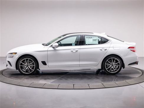 New 2026 Genesis G70 2.5T Prestige image 2