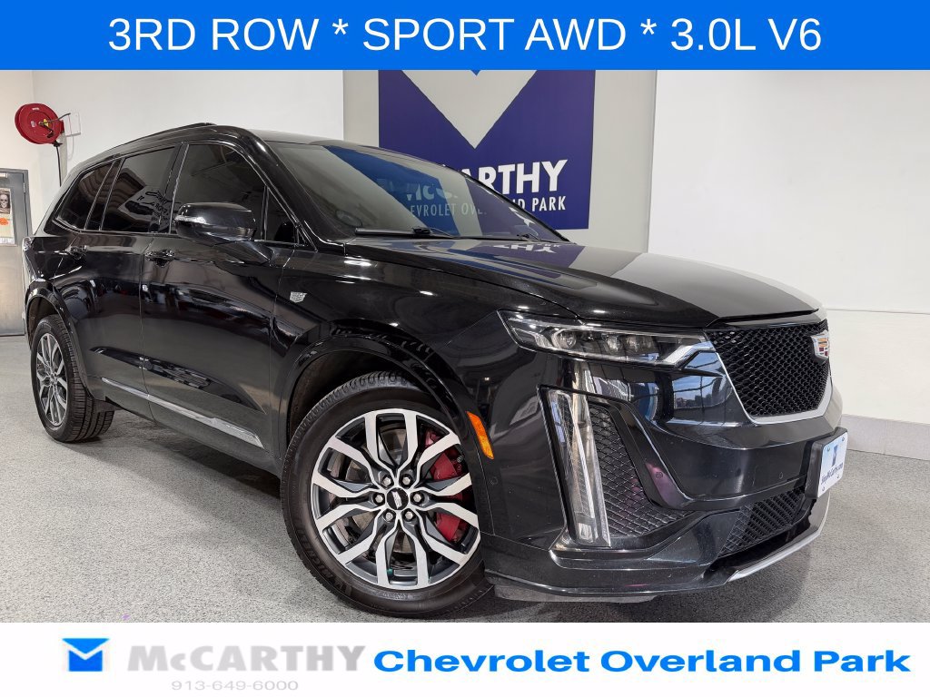 Used 2022 Cadillac XT6 Sport w/ Platinum Package AWD/4WD image 1