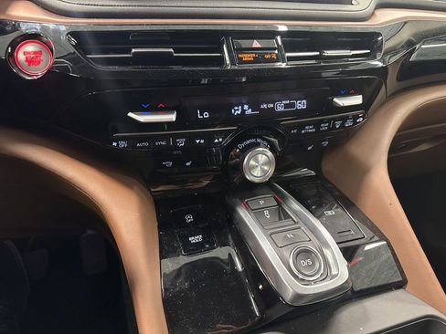 Used 2026 Acura MDX w/ Technology Package image 16