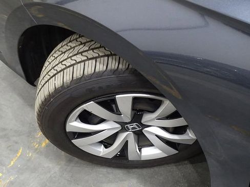 Used 2023 Honda Civic LX image 34