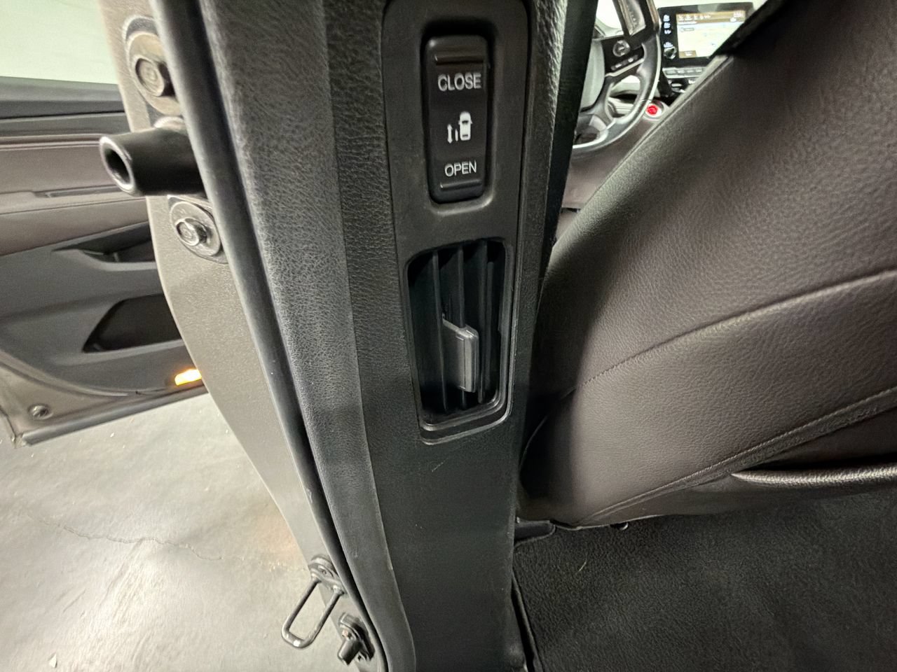 Used 2019 Honda Odyssey EX-L image 22