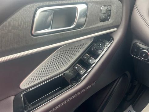 New 2026 Ford Explorer Platinum AWD/4WD image 35