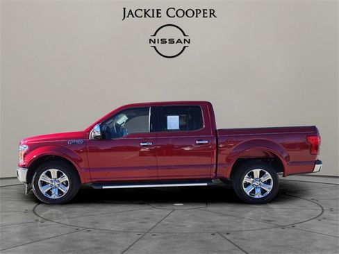 Used 2019 Ford F150 Lariat image 2