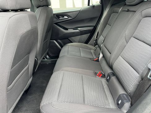 Used 2025 Chevrolet Equinox LT FWD image 29