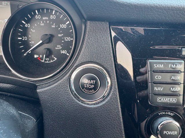 Used 2017 Nissan Rogue SL w/ SL Premium Package FWD image 28