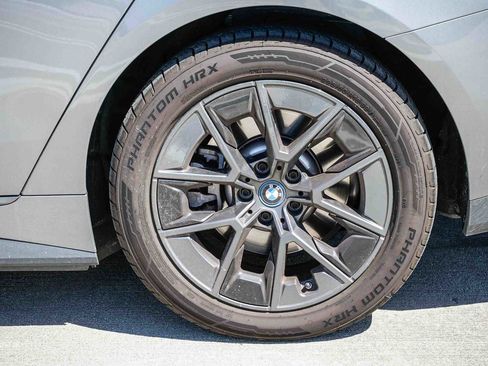 Used 2024 BMW i4 eDrive35 w/ Premium Package RWD image 10
