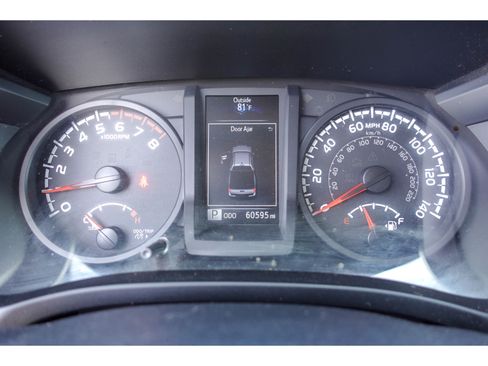 Used 2018 Toyota Tacoma SR w/ SR Convenience Package RWD image 13